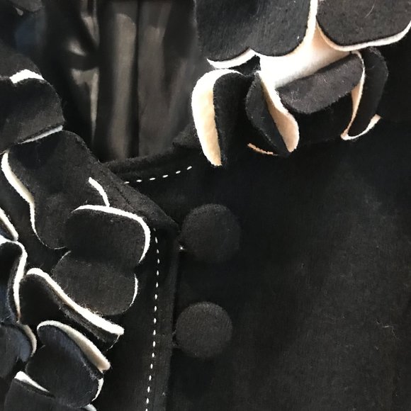 Ladies Wool Asymmetrical collar Blazer - Picture 6 of 7